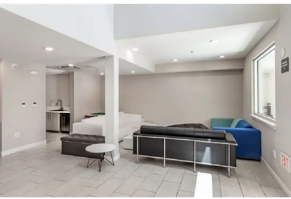 1048 Monroe St #207, Santa Clara, CA 95050-4865