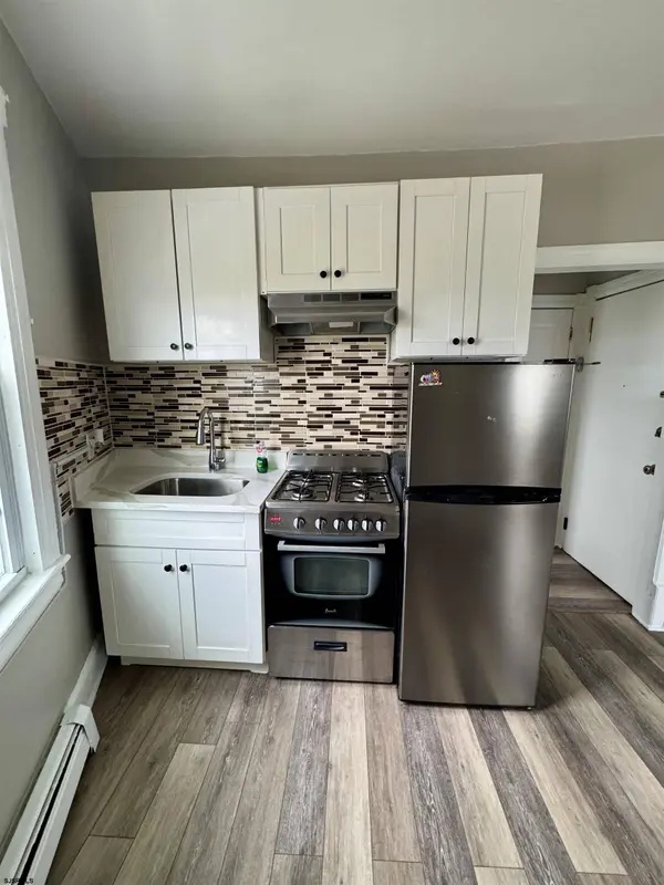 325 Atlantic Ave, Atlantic City, NJ 08401