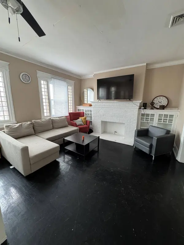 3809 Ventnor Ave, Atlantic City, NJ 08401