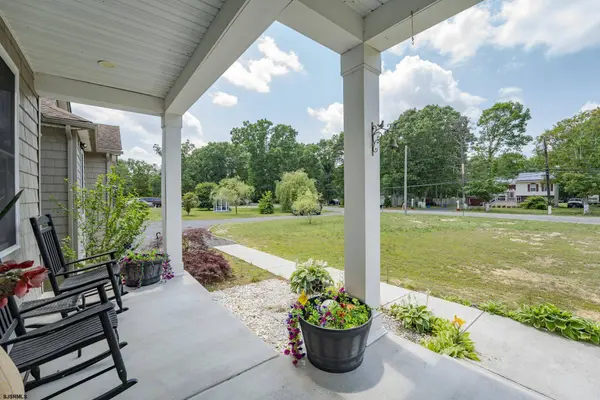 5070 Tremont Ave, Egg Harbor Township, NJ 08234