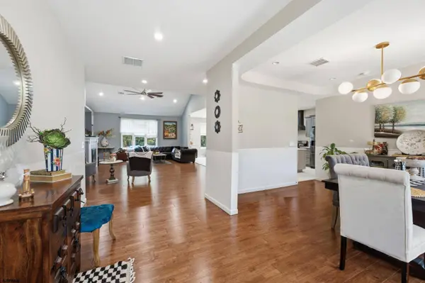 5070 Tremont Ave, Egg Harbor Township, NJ 08234