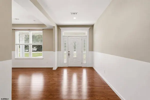 5070 Tremont Ave, Egg Harbor Township, NJ 08234