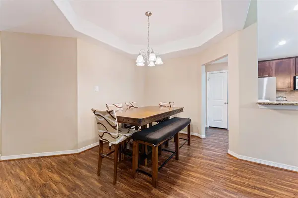 407 Corydon DR, Houston, TX 77336