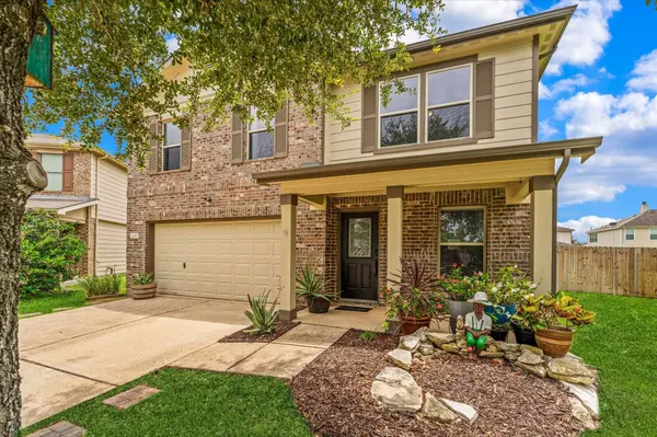 15903 Arapaho Bend LN