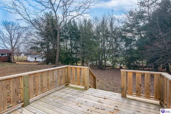 308 Lincoln Street, Vine Grove, KY 40175