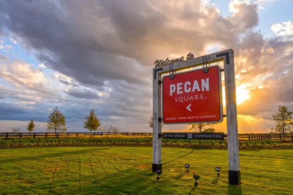 Pecan Square 