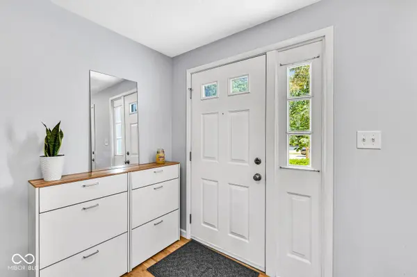 9442 Timber View DR, Indianapolis, IN 46250