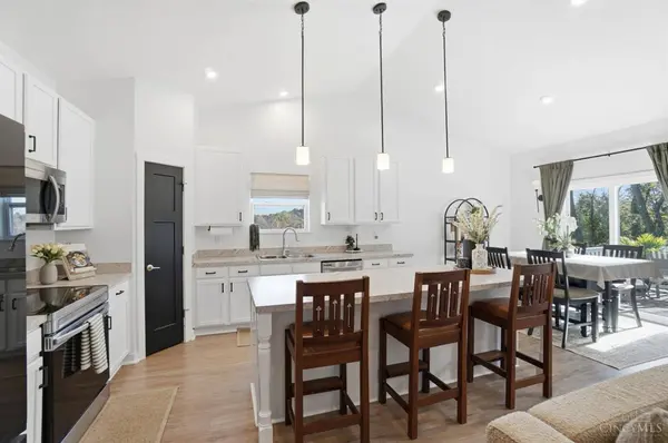 8545 Noelle Dr, Colerain Twp, OH 45251