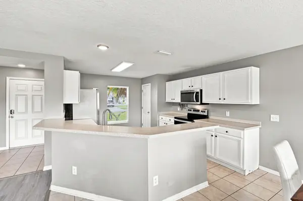 10922 Subtle Trail Dr, Riverview, FL 33579-2338