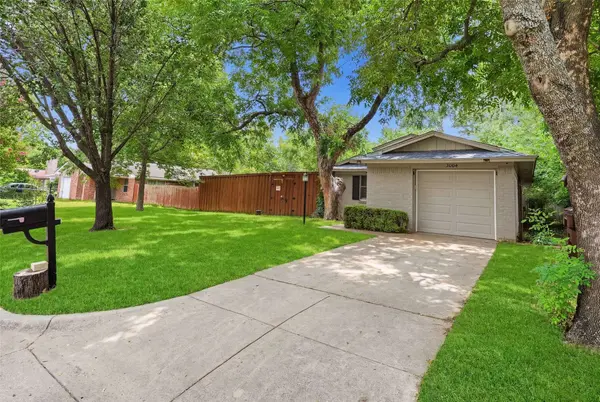 3004 Montclair PL, Denton, TX 76209
