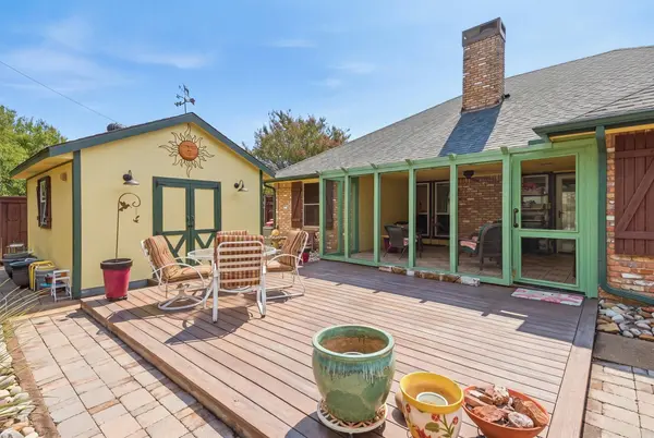 215 Morene AVE, Waxahachie, TX 75165