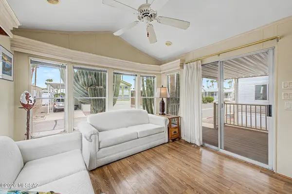 4555 S Mission Rd #1031, Tucson, AZ 85746