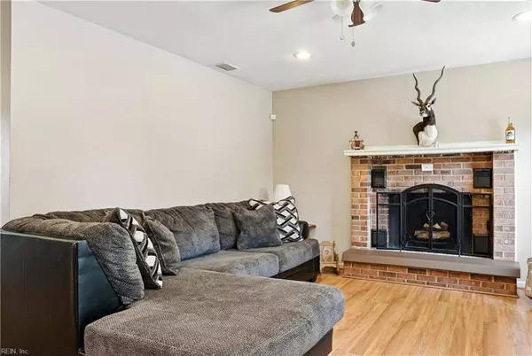 5109 Beamon RD, Norfolk, VA 23513