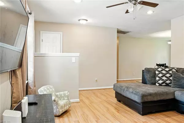 5109 Beamon RD, Norfolk, VA 23513