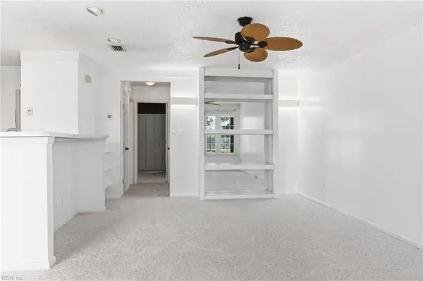 7 Seafarer CT Unit A, Hampton, VA 23669