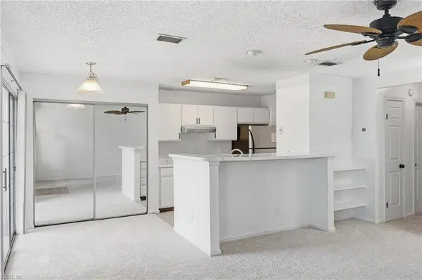 7 Seafarer CT Unit A, Hampton, VA 23669