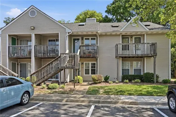 7 Seafarer CT Unit A, Hampton, VA 23669