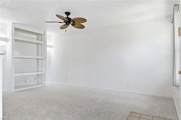 7 Seafarer CT Unit A, Hampton, VA 23669