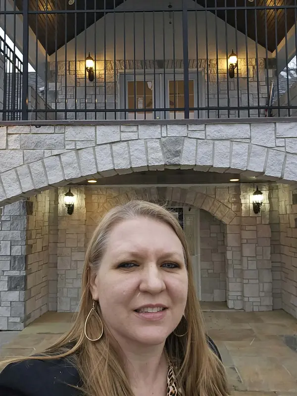 The Seller’s Disclosure in Kansas City: What Sellers Have to Share, and What Buyers Should Read Twice,Jolene Martens