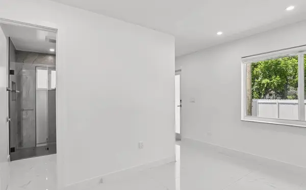 316 N 61st Ave, Hollywood, FL 33024-7910
