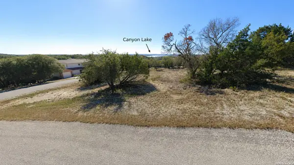 194 Night Hawk Ln, Canyon Lake, TX 78133