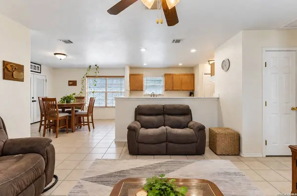 1157 Lasso Loop, Canyon Lake, TX 78133