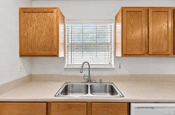 1157 Lasso Loop, Canyon Lake, TX 78133