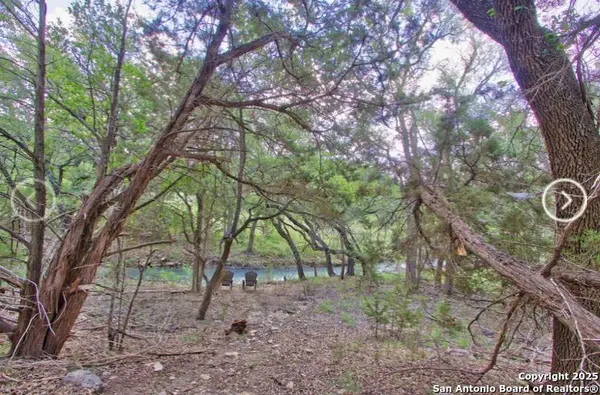 1269 Lavaca, Canyon Lake, TX 78133