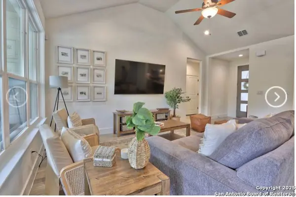 1269 Lavaca, Canyon Lake, TX 78133