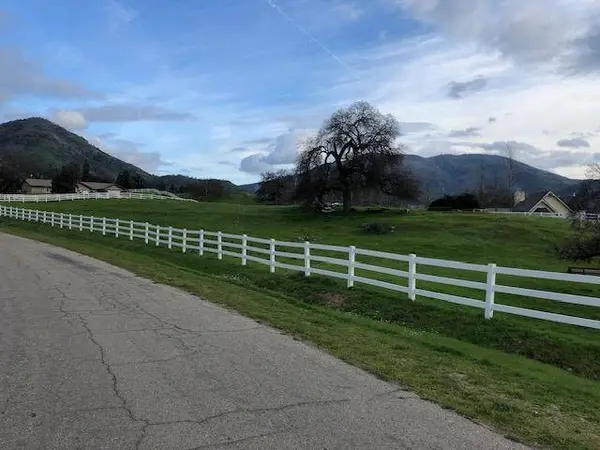 0 Lupine DR, Sanger, CA 93657
