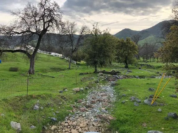 0 Lupine DR, Sanger, CA 93657