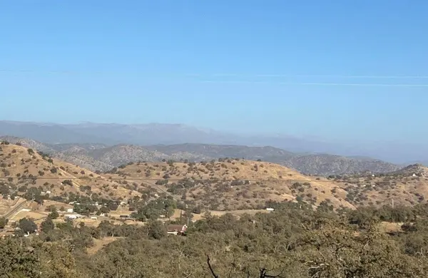 0 Wolverine Ln, Yokuts Valley, CA 93675