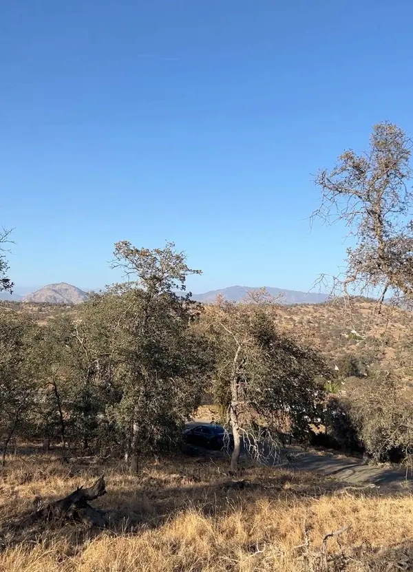 0 Wolverine Ln, Yokuts Valley, CA 93675