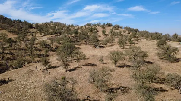 0 Wolverine Ln, Yokuts Valley, CA 93675