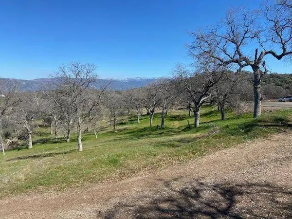 0 Cardinal, Yokuts Valley, CA 93675