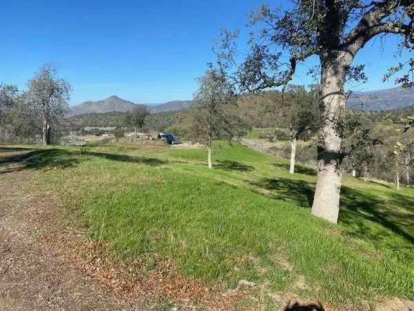 0 Cardinal, Yokuts Valley, CA 93675