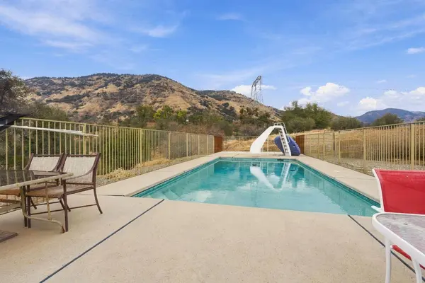 1830 Elwood RD, Yokuts Valley, CA 93675