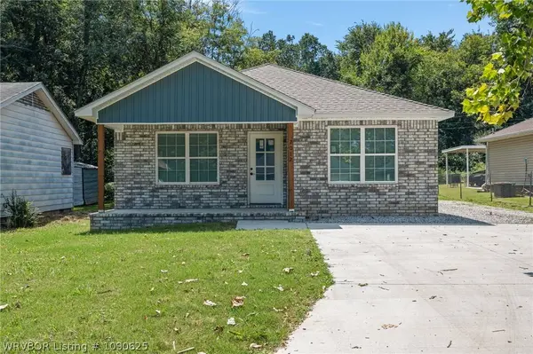 2012 N Short 15th ST, Fort Smith, AR 72904