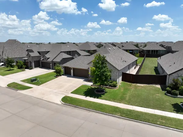 1620 Ranger Rd, Aubrey, TX 76227-2059