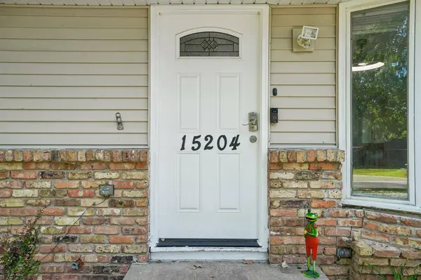 15204 Lead ST, Burnsville, MN 55306