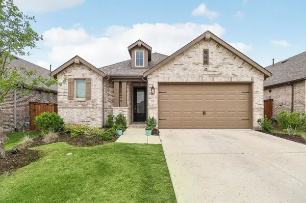 4718 Firewheel CT, Aubrey, TX 76227