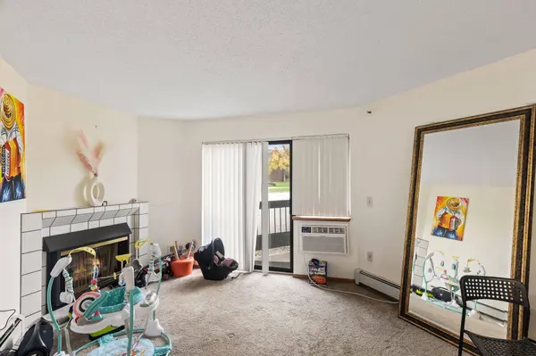 7602 York AVE S #7111, Edina, MN 55435