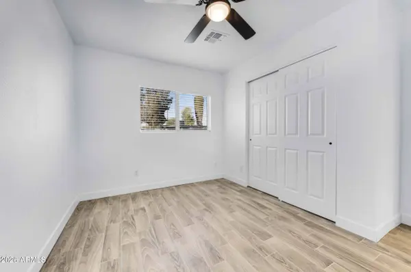 1757 W SUNLAND Avenue, Phoenix, AZ 85041