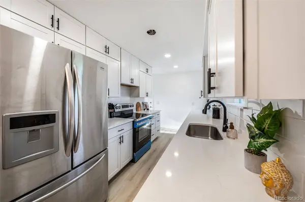8711 Oakwood ST, Westminster, CO 80031