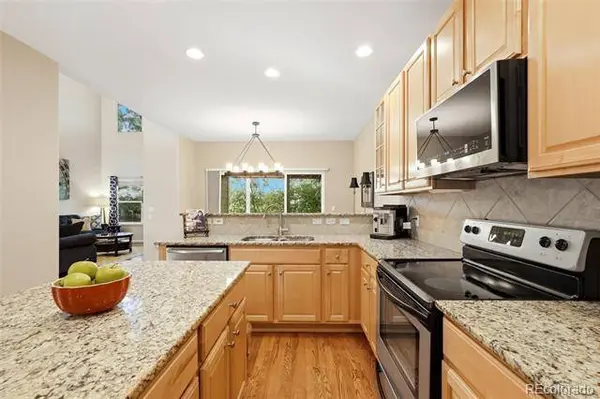 7147 S Versailles ST, Aurora, CO 80016