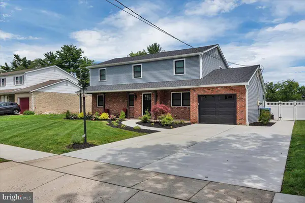 430 HIALEAH DR, Cherry Hill, NJ 08002