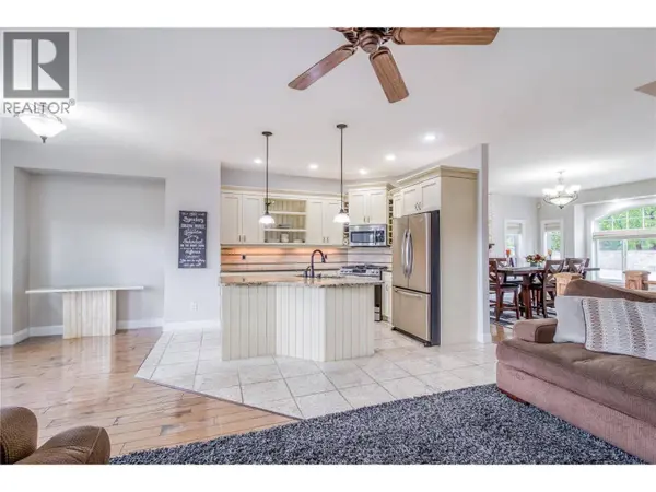 1084 Hume Avenue, Kelowna, BC V1P1P2