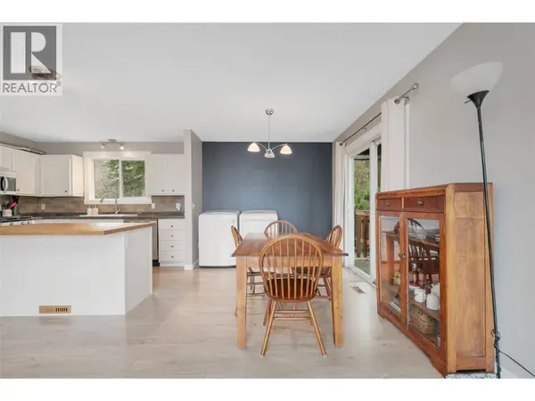 805 Camelia Road, Kelowna, BC V1X3M9