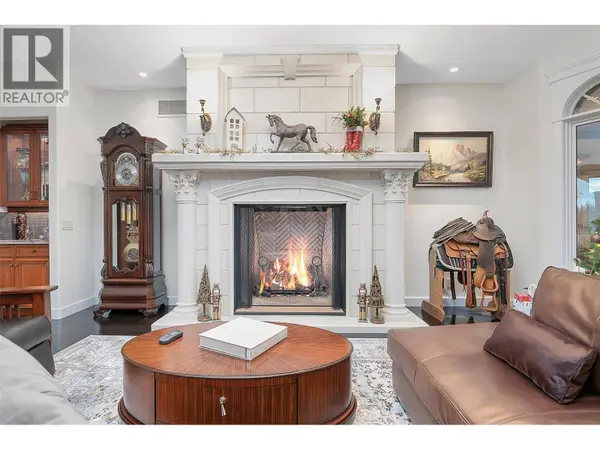 1981 Capistrano Drive, Kelowna, BC V1V2N1