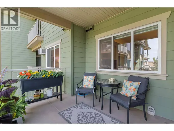 688 Lequime RD #301, Kelowna, BC V1W1A4
